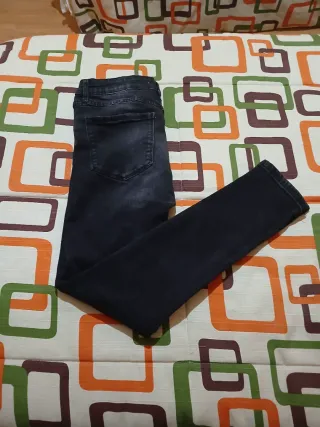 Pantalón vaquero hombre negro