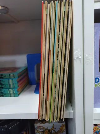 LOTE 7 COMICS DE  TINTÍN  TAPA DURA