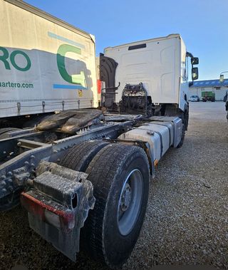 Renault C480 Cabeza Tractora