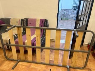 Somier 190x90 con patas tengo