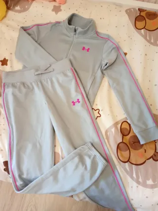 Chándal niña gris Under Armour