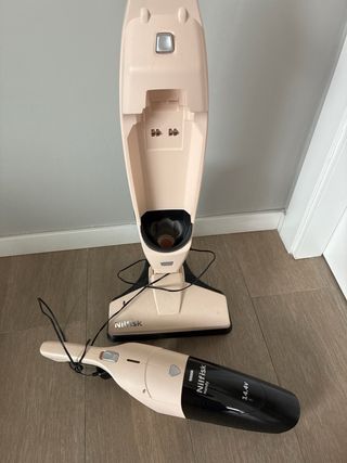 Aspiradora Nilfisk Handy 2 en 1 excelente estado