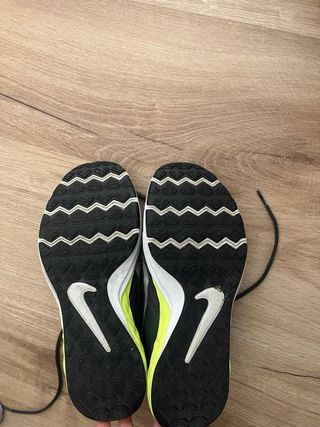 Nike Air Zoom Structure 22 Negro/Verde