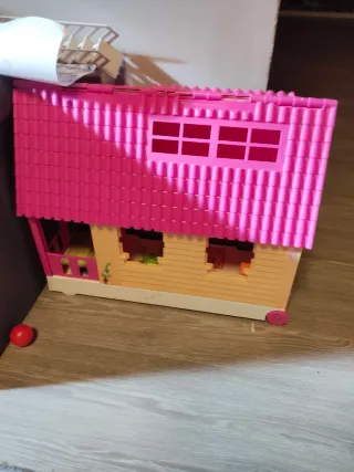 Casitas de Juguete Rosas