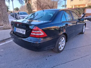 Mercedes-Benz Clase C 2007