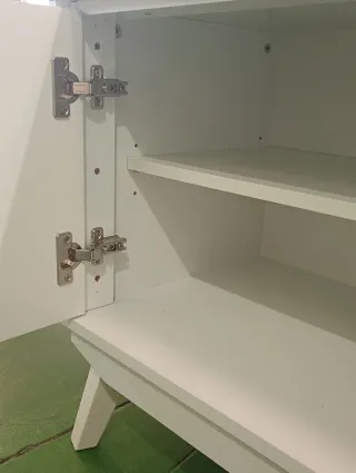 MUEBLE TV BLANCO Y MADERA