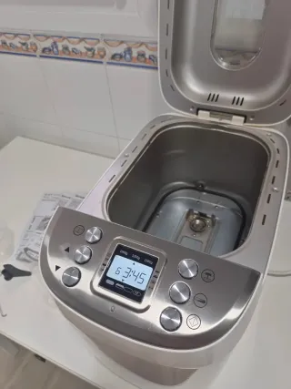 Panificadora automática SilverCrest SBB 850 E1