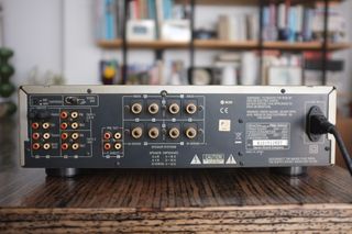 Denon PMA-1500 AE Amplificador Estéreo Integrado