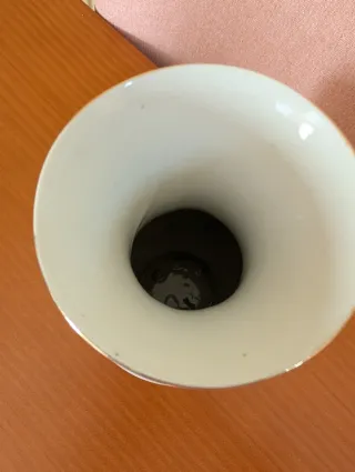 Jarrón porcelana vintage dorado