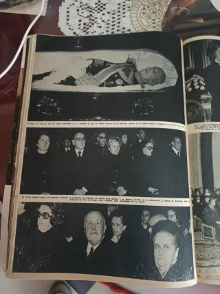 REVISTA ORIGINAL SOBRE LA MUERTE DE FRANCO.