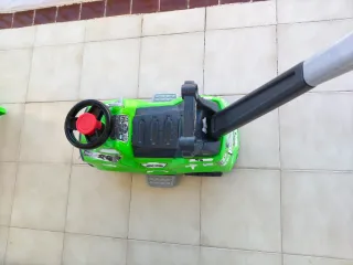 Coche de juguete para niños verde