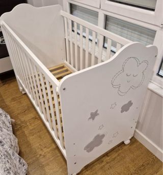 Cuna MICUNA blanca con estrellas