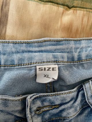 Jeans donna larghi con croci