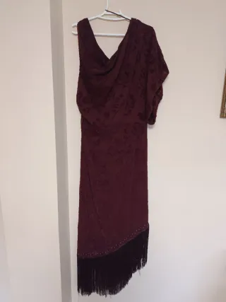 Vestido midi largo Asimétrico Flecos Devoré zara