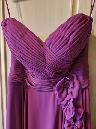 Vestido fiesta palabra de honor morado