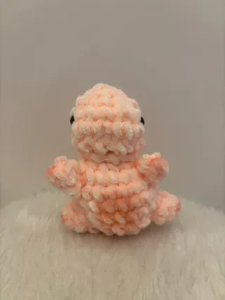 Dinosaurio crochet rosa 11cm