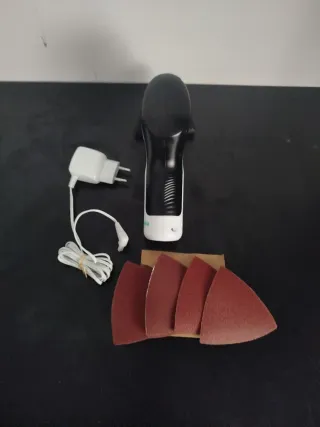 Lijadora Black+Decker Reviva Inalámbrica