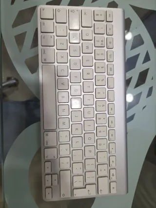 Teclado Inalámbrico Apple Plata