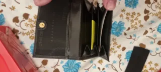 Portafoglio donna Carpisa nero