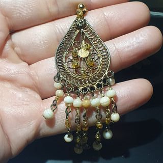 Lote 10 pendientes sin pareja