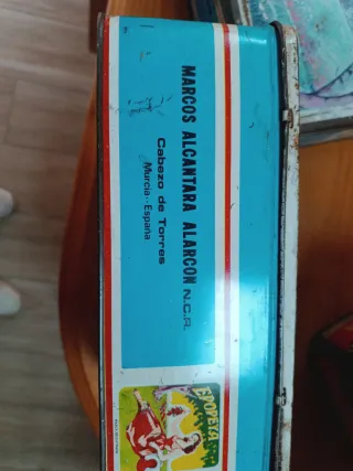 Cajas de pimentón Marcos Alcantara