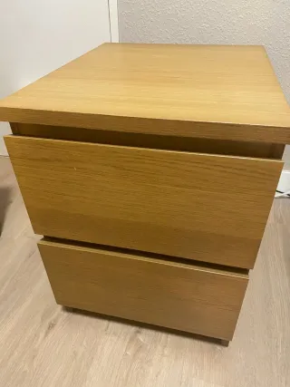 Mesita de noche IKEA madera y cristal