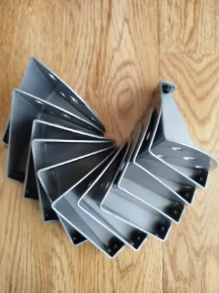 12 Soportes/ patas para estanterías o muebles