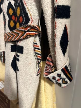 Abrigo Zara étnico talla única