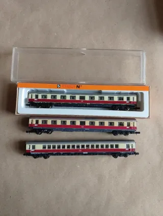 Lote 3 vagones ARNOLD