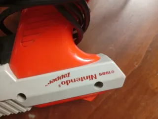 Nintendo  Pistola Zapper + 3 juegos