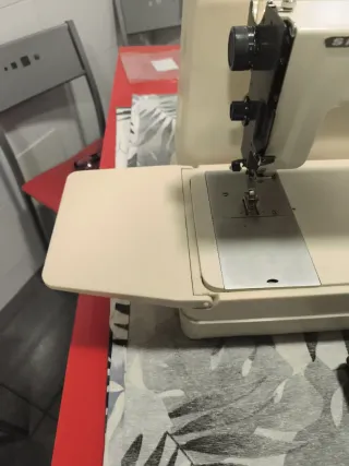 Máquina de coser Sigma 2000 NS