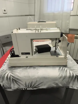 Máquina de coser Sigma 2000 NS