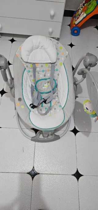 Hamaca Ingenuity para bebé