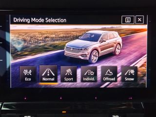 VOLKSWAGEN TOUAREG R-LINE 3.0 TDI V6 231cv TIPTRON