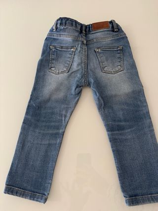 Pantalón vaquero niño
