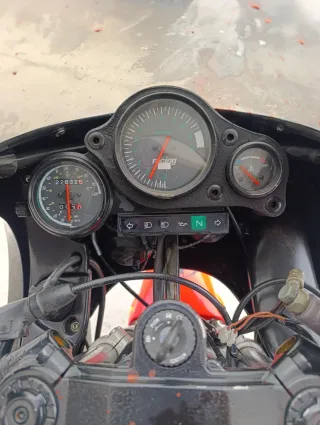 Aprilia RS50 CC Negra y Roja