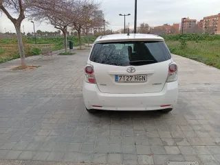 Toyota Verso 2012