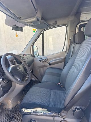 Mercedes-Benz eSprinter 2011