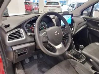 Suzuki S-Cross 2025
