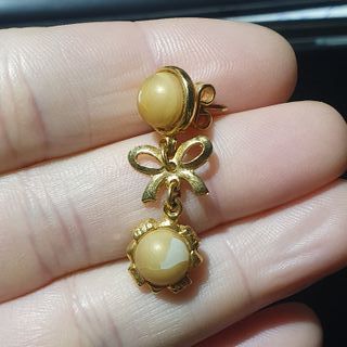 Lote 10 pendientes sin pareja