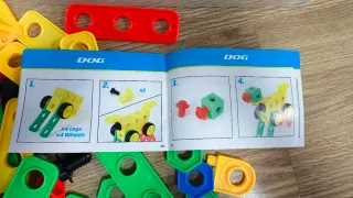 Juego construcción tornillos y tuercas