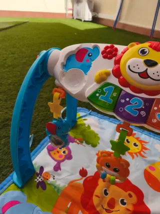 Gimnasio interactivo para bebé