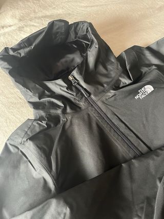 Chaqueta North Face Mujer Negra con Capucha