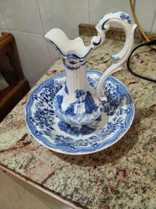 Jarra y palangana porcelana azul y blanco