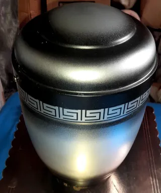 Urna funeraria metallo