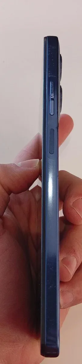 Motorola G15 Nuevo con Cable de Carga