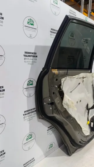 Puerta Trasera Izquierda Opel Antara