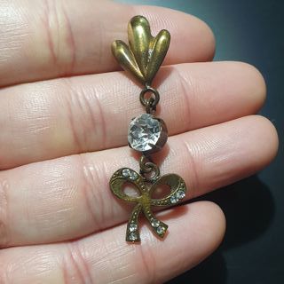 Lote 10 pendientes sin pareja