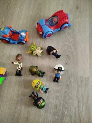 Lote Juguetes Figuras y Coches