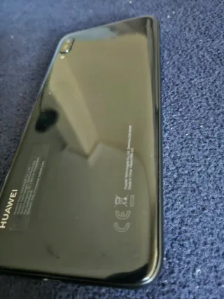 Huawei Y6 2019